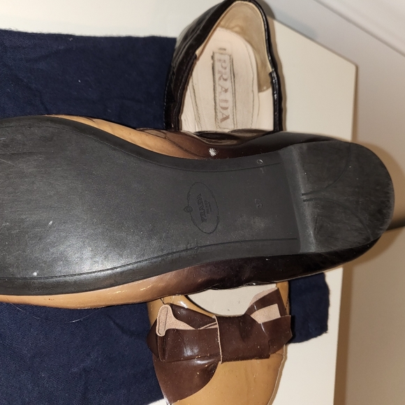 Prada shoes - Picture 3 of 5